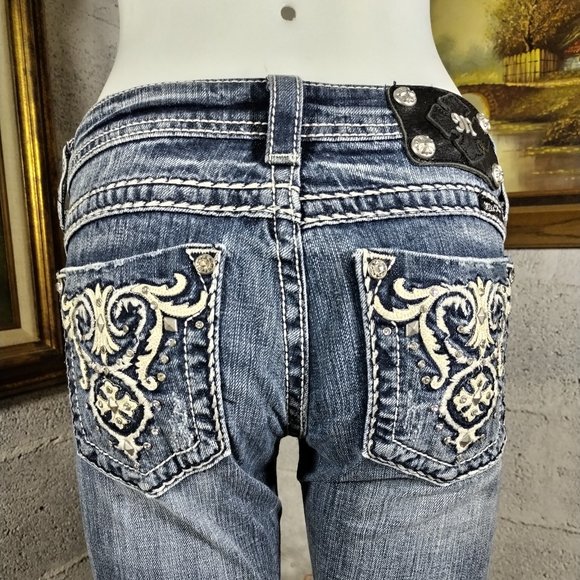 Miss Me Women's Jeans - Picture 3 of 9